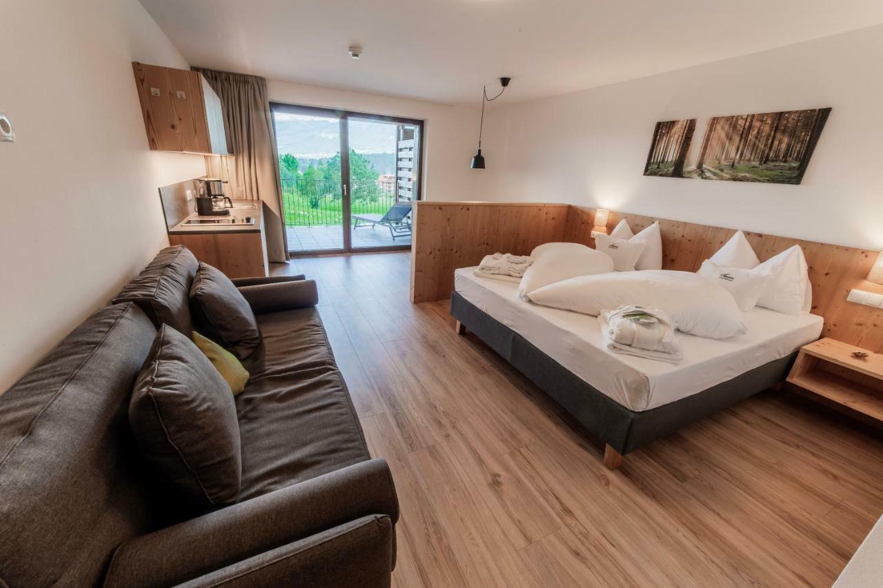 B&B Boutique Apartment Oberwiesen Brunico Rom bilde